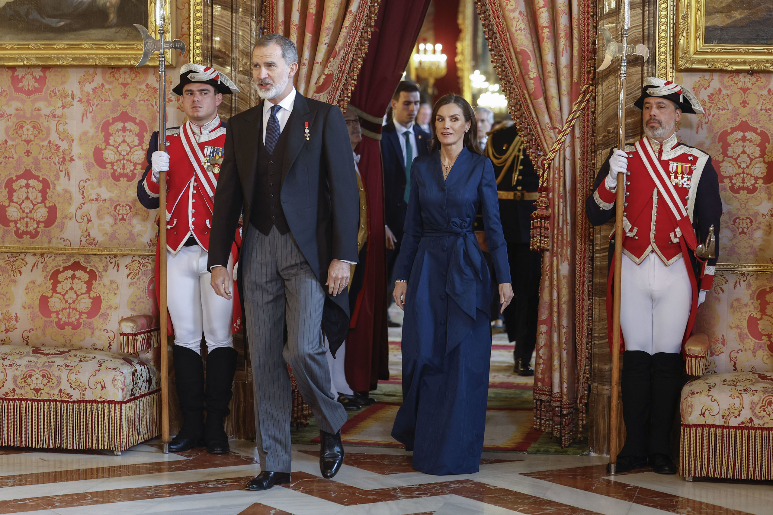 La Boda Real de Felipe y Letizia Un Encanto en el Palacio Real