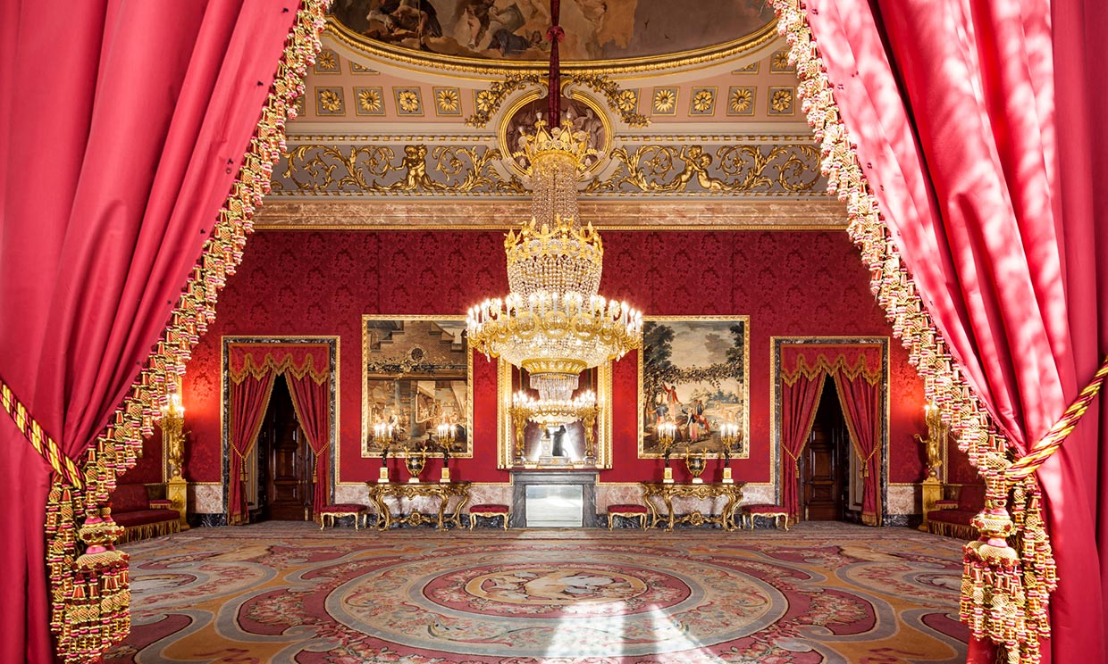 El Palacio Real más Grande del Mundo Una Mirada a la Historia y el Tamaño