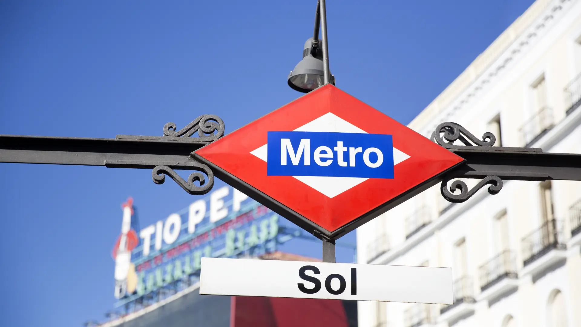 La Puerta del Sol Un Icono de Madrid en Transformación